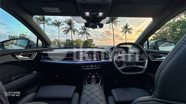 Audi Q4 E-tron Advance 2024 image 4